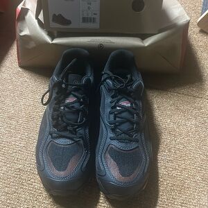 new never worn men 10 D red wing shoes. see pics